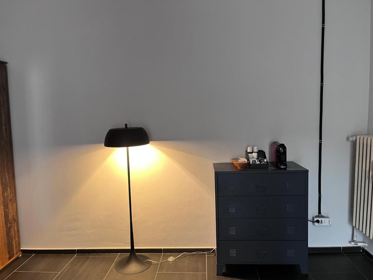 Minardi Apartments Vercelli Luaran gambar