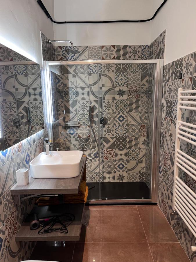 Minardi Apartments Vercelli Luaran gambar
