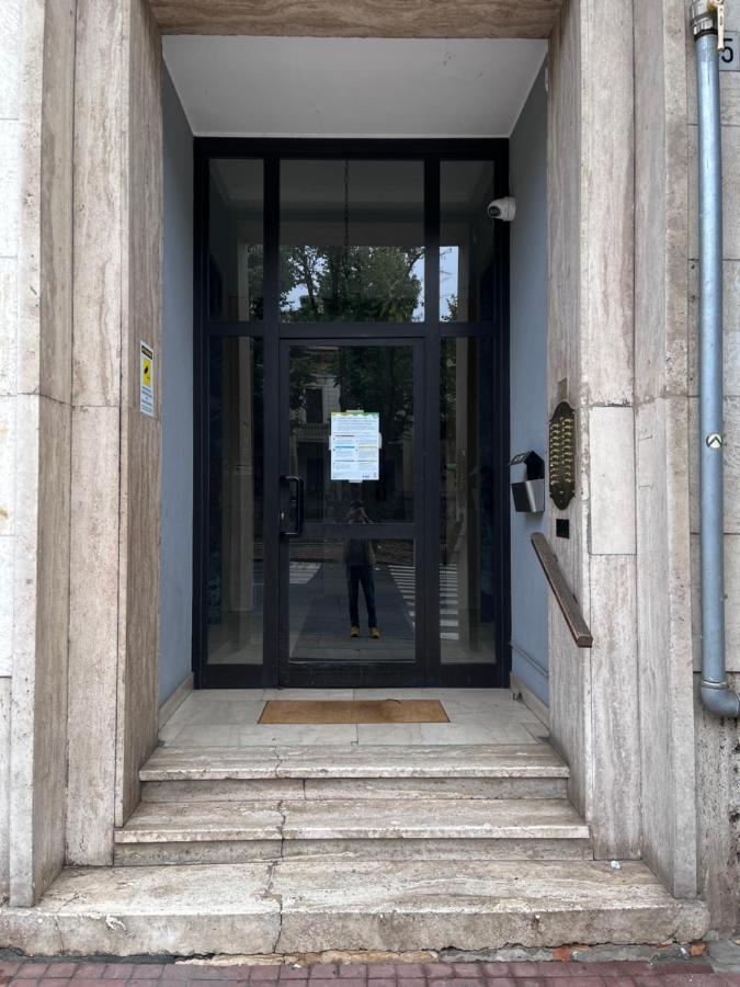 Minardi Apartments Vercelli Luaran gambar