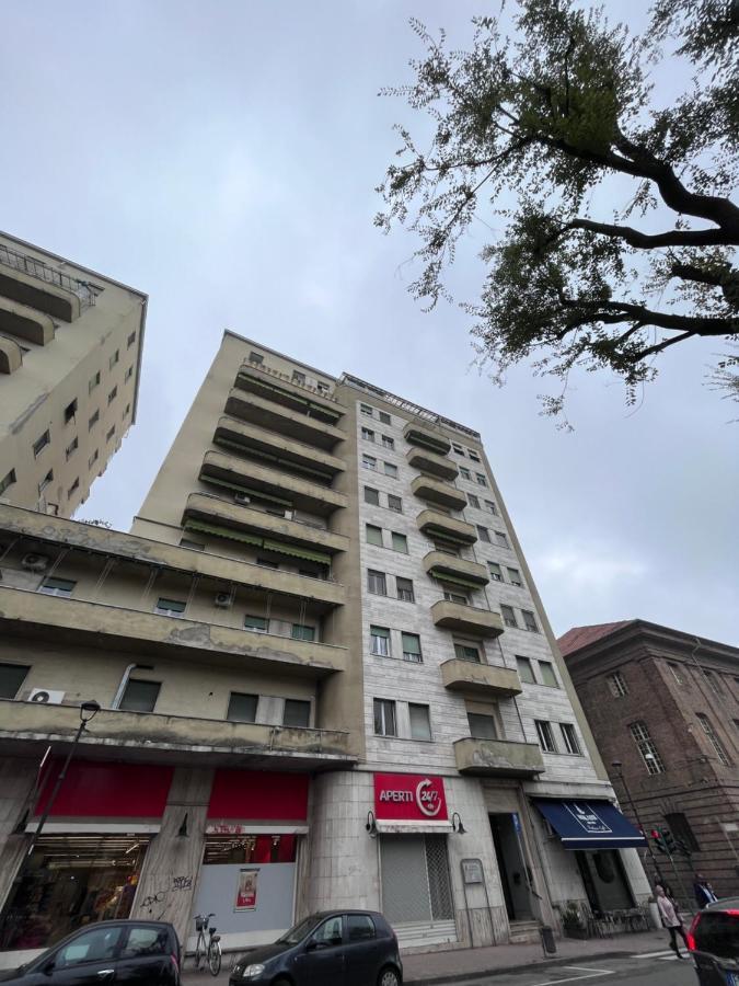 Minardi Apartments Vercelli Luaran gambar