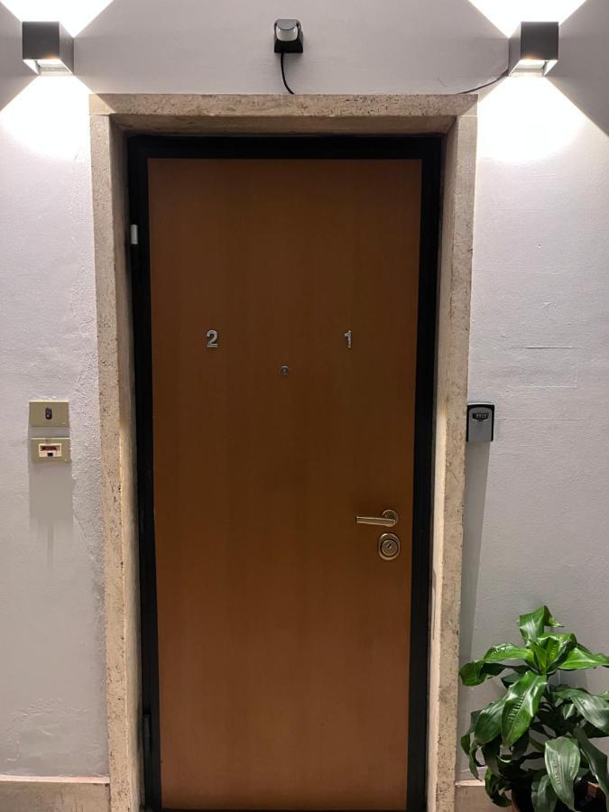 Minardi Apartments Vercelli Luaran gambar