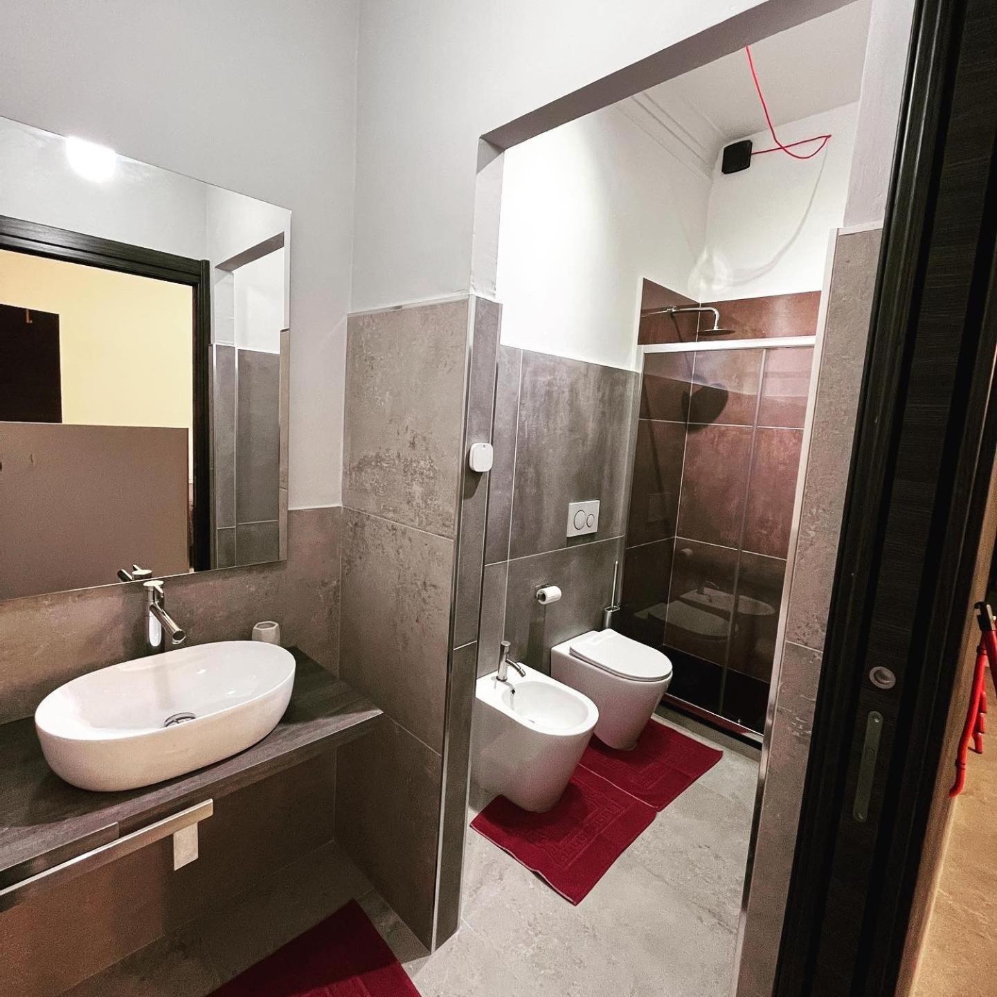 Minardi Apartments Vercelli Luaran gambar