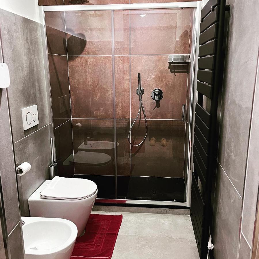 Minardi Apartments Vercelli Luaran gambar