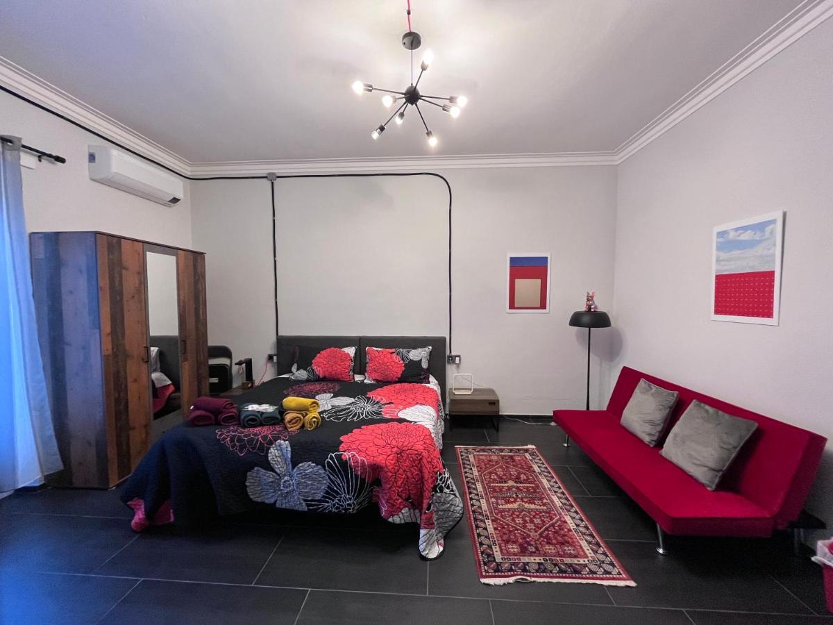 Minardi Apartments Vercelli Luaran gambar