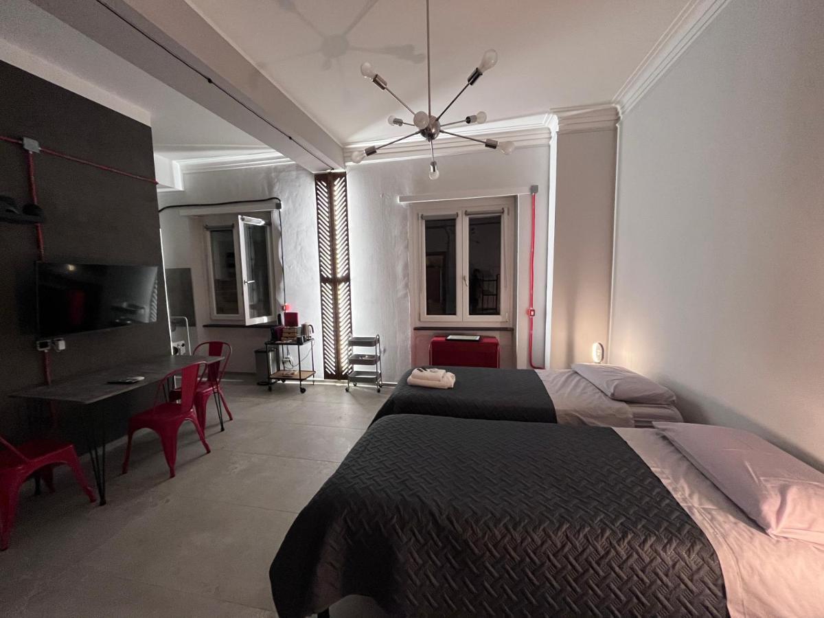 Minardi Apartments Vercelli Luaran gambar